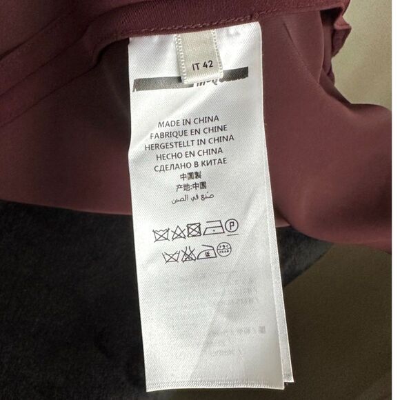 McQ Alexander McQueen Women's Crepe Oxblood Turtleneck Cropped Top Size 6 - Picture 12 of 14